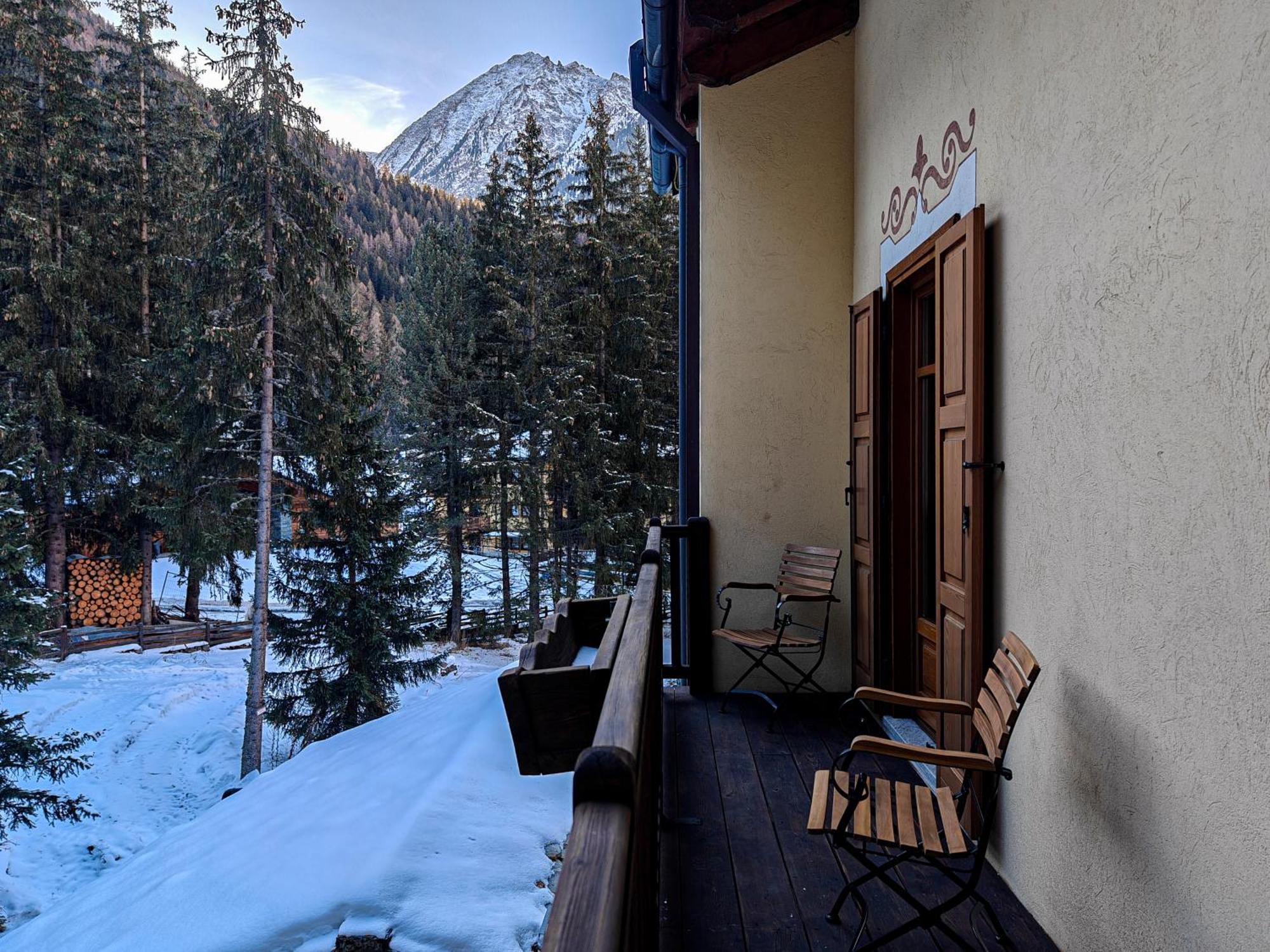 Hotel Breithorn Champoluc Exterior foto